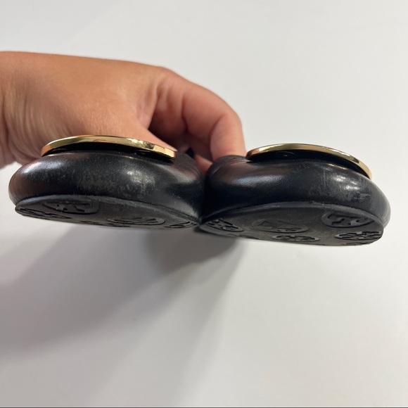 Tory Burch Flats Black with Gold Emblem - Picture 12 of 14